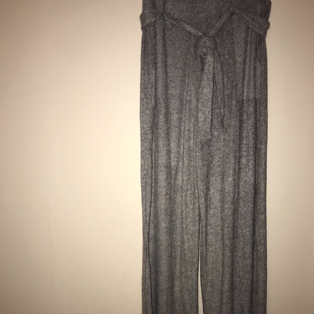Cute and casual Pants !!